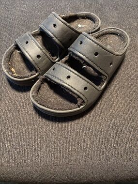CROCS Kids Black Fuzzy Slide Sandals